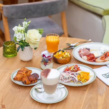 La Fonda Heritage Luxury, Relais & Chateaux מלון 5*